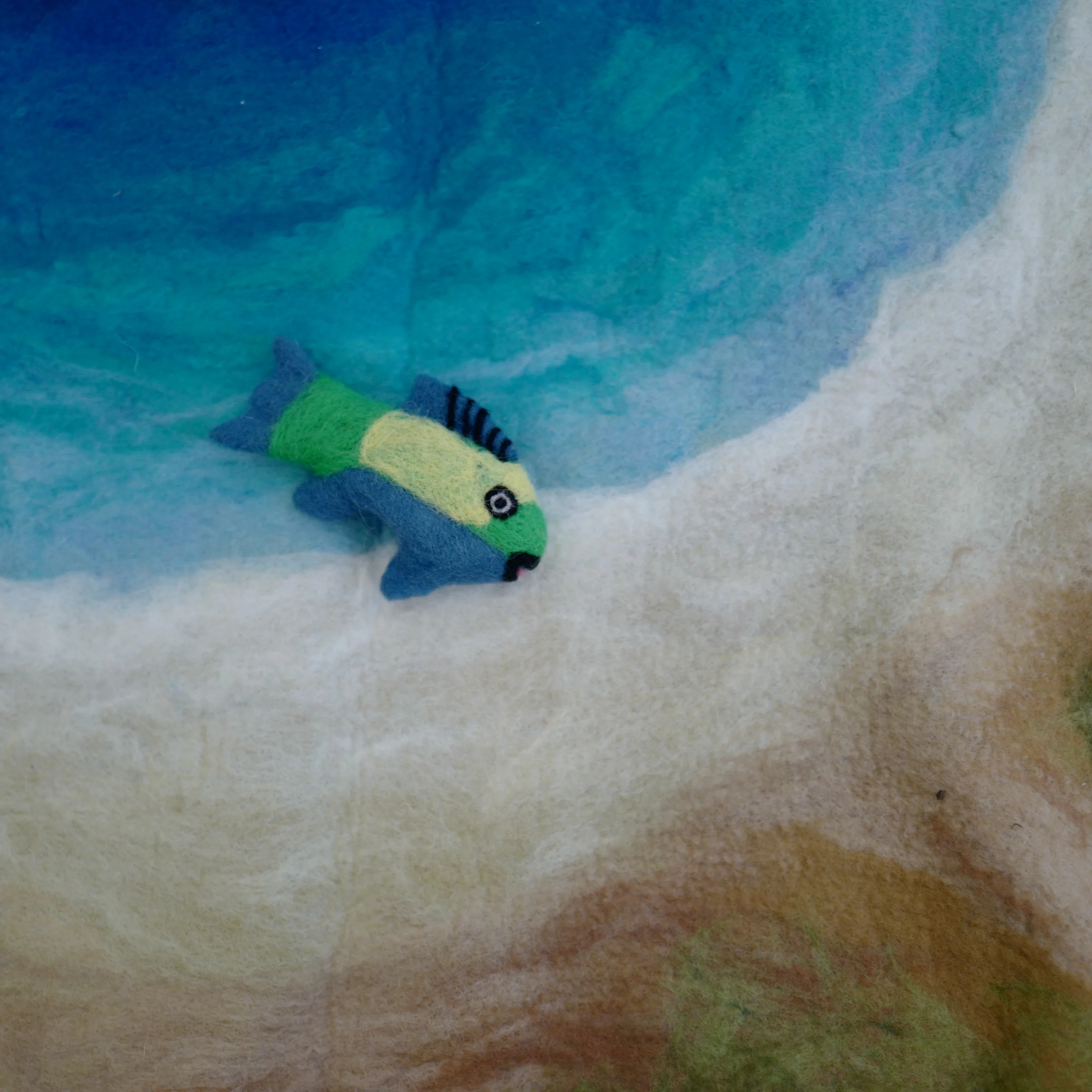 Parrotfish Puppet, Felt Toy, Felt Tropical Fish | Felt Finger Puppet - Image 4