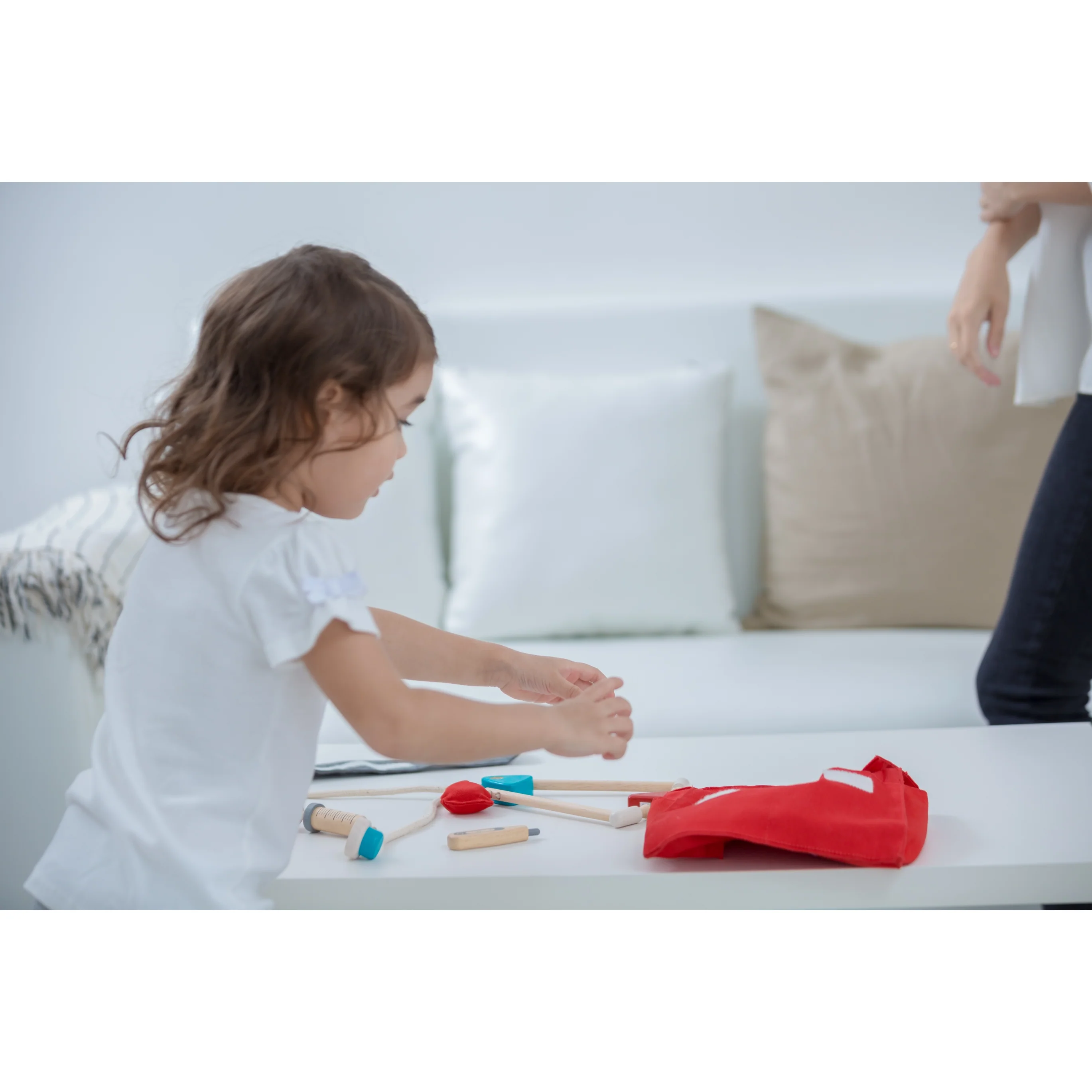 PlanToys Doctor Set - Image 5