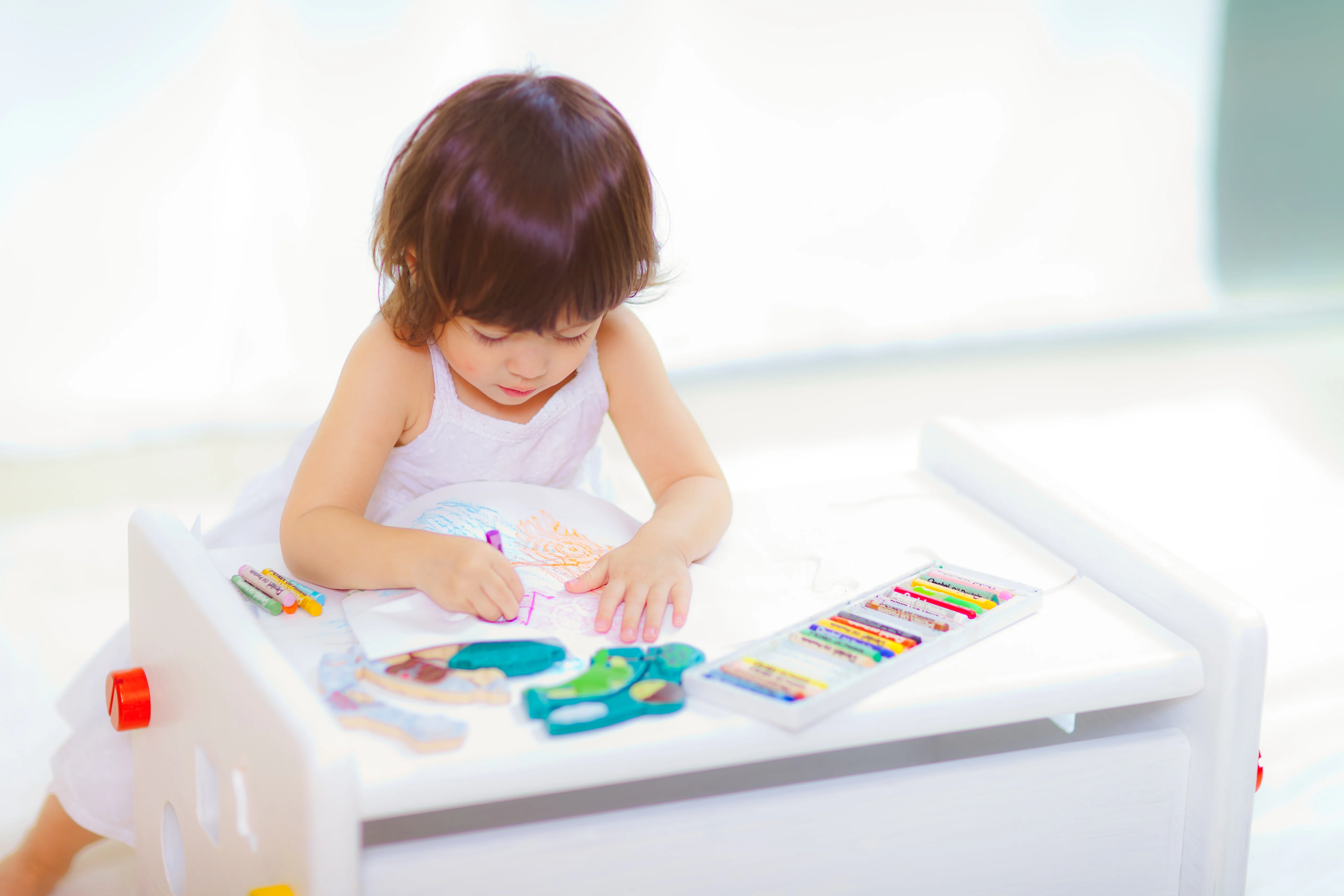 PlanToys Weather Dress-Up Puzzle - Image 4