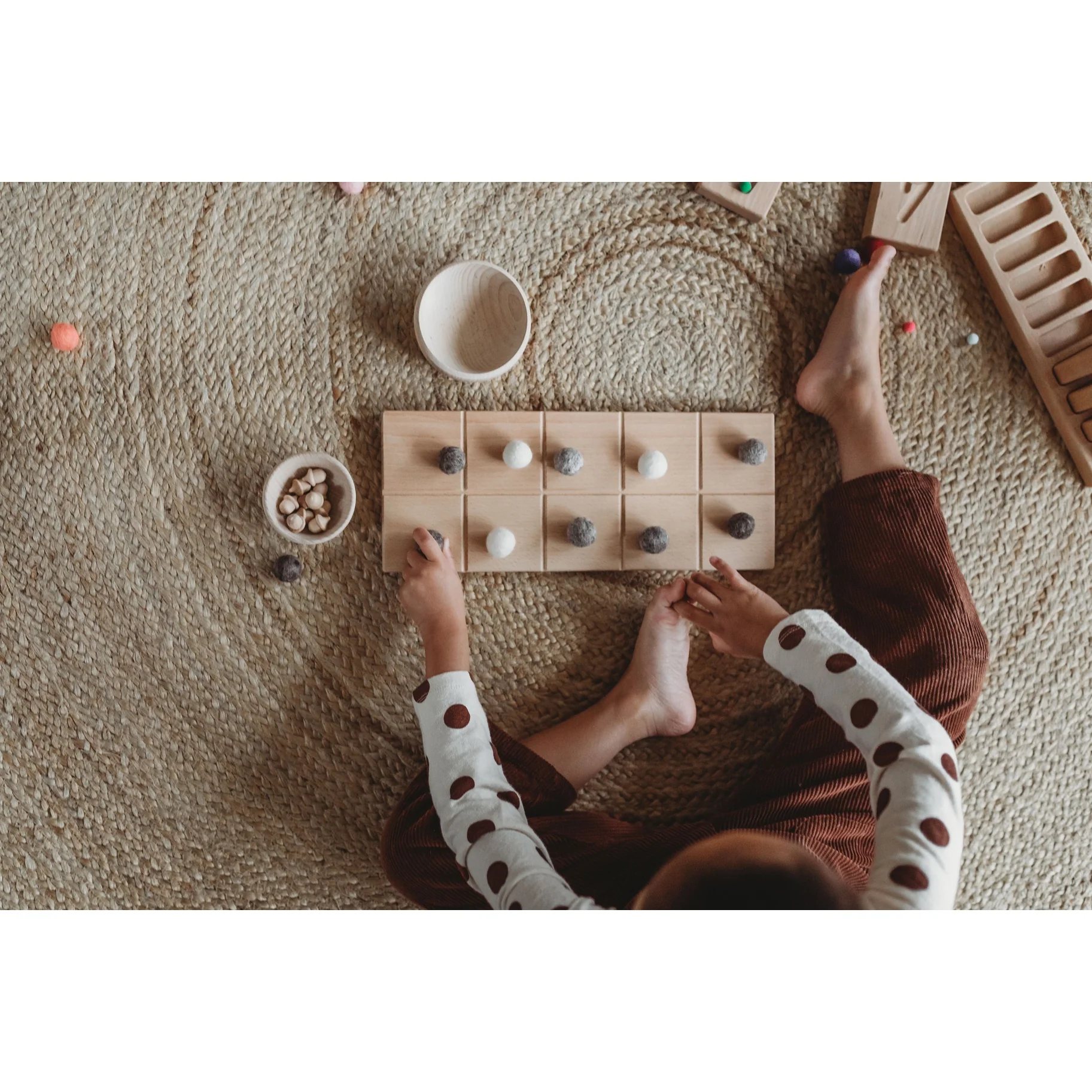 Tens frame - Montessori Learning Resource - Image 4